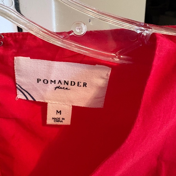 Tuckernuck POMANDER PLACE  Red Eyelet Lola Maxi Dress size M - Picture 2 of 4